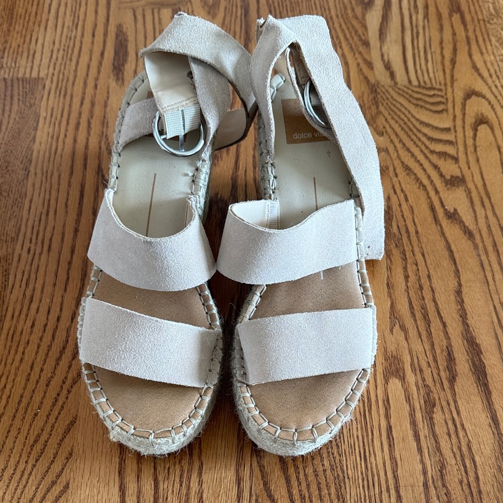 Dolce Vita Women's Tan Espadrille Sandals